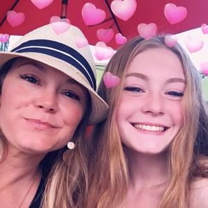 Meet your Posher, Corin